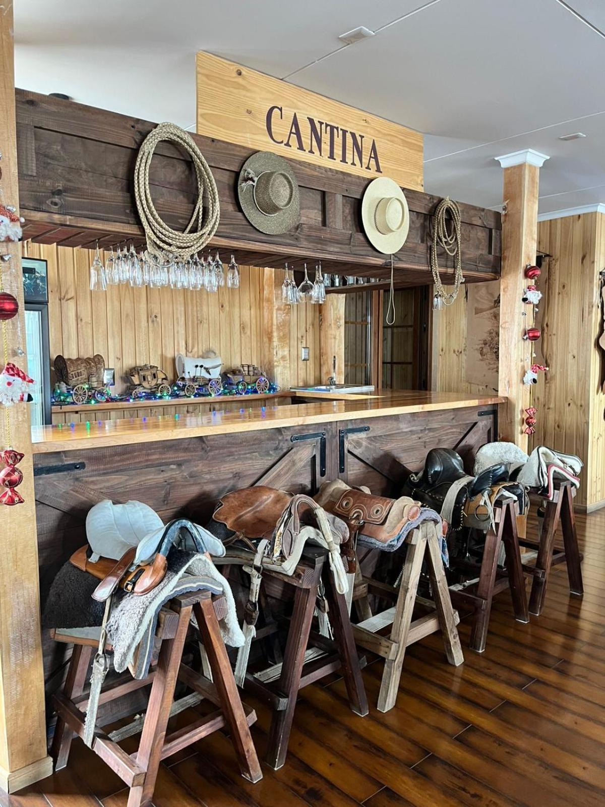 Cerro Castillo Hotel Estancia El Ovejero Patagonico מראה חיצוני תמונה