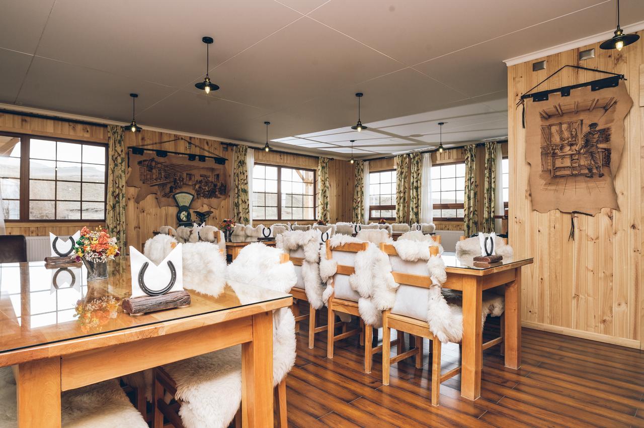Cerro Castillo Hotel Estancia El Ovejero Patagonico מראה חיצוני תמונה